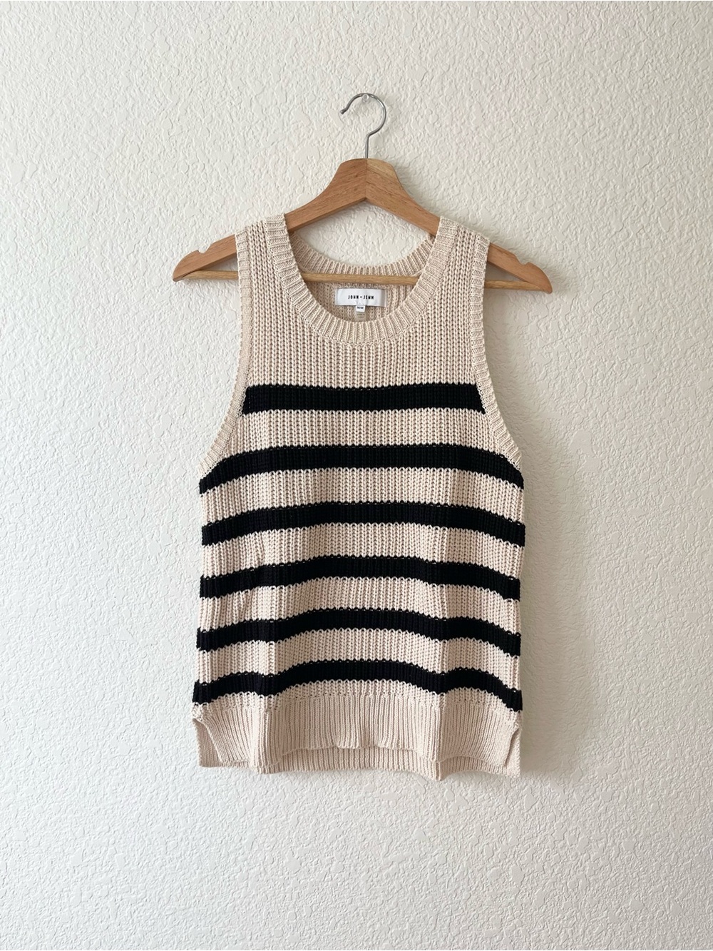 John + Jenn Lynx Cream and Black Sweater Tank